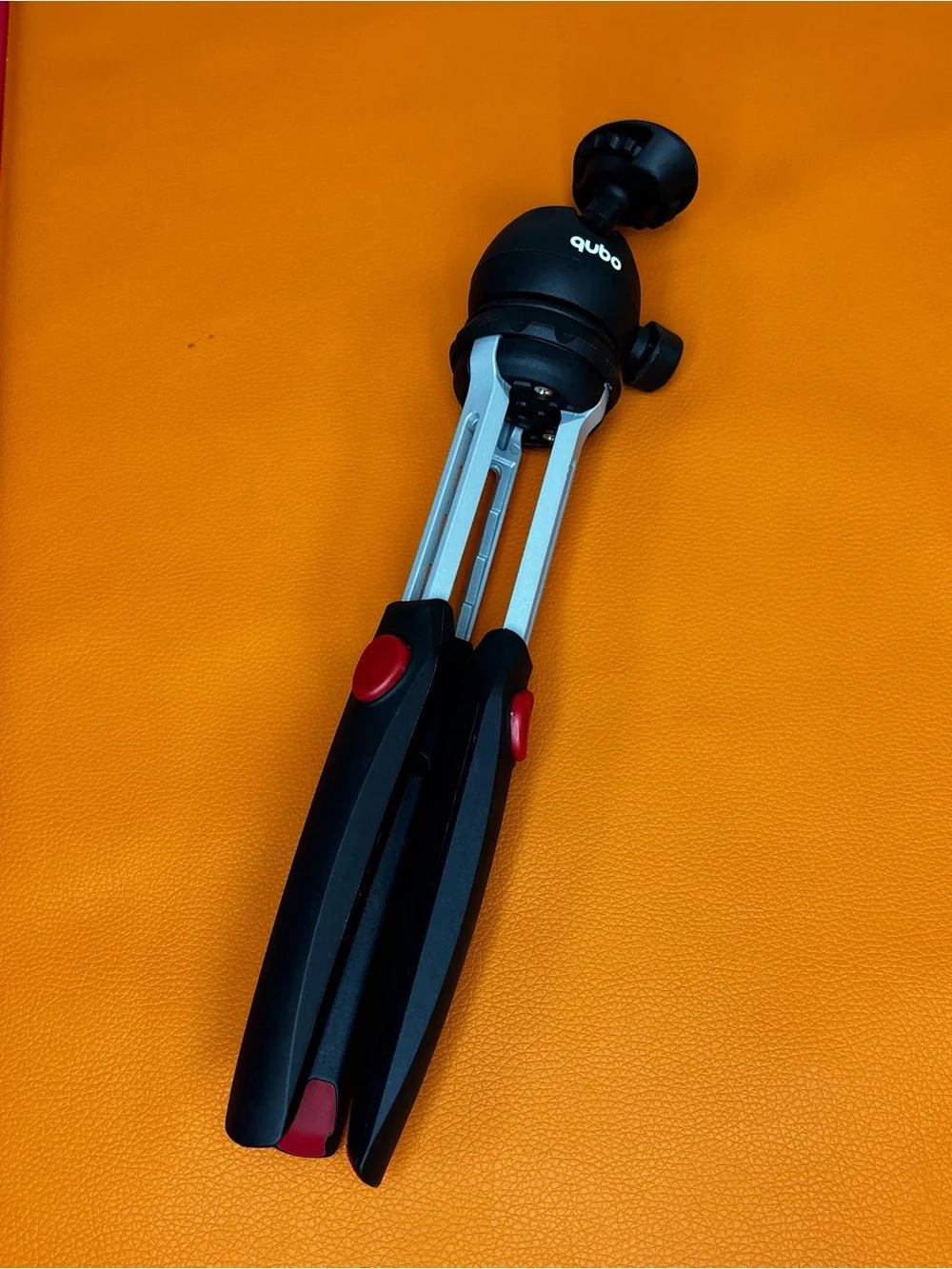 Qubo Mini Tripod for Camera and‎ Phone Tabletop Small Phone Tripod Mount